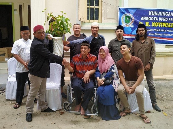 Yayasan Matankari Terima Bantuan Bibit dan Logistik dari Anggota DPRD Riau