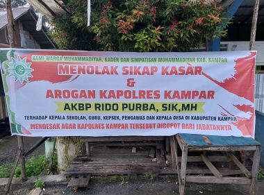 Ada Spanduk Menolak Sikap Kasar Kapolres Kampar, Kapolda Riau Beri Atensi