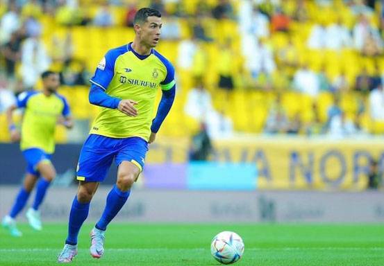Gak Cetak Gol, Cristiano Ronaldo Malah Dihukum Kartu Kuning karena Marah-Marah