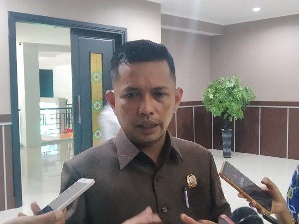 Perbaikan Jalan Rusak, DPRD Pekanbaru Minta Camat Beri Data ke PUPR