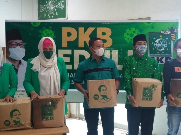 Jelang Idul Fitri, PKB Riau Kembali Salurkan 80 Ton Paket Sembako Bantuan Muhaimin