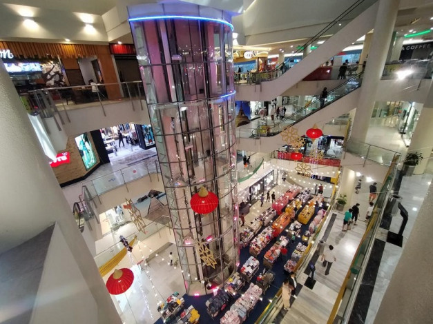Hari Pertama Kembali Buka, Pusat Perbelanjaan di Pekanbaru Masih Sepi Pengunjung