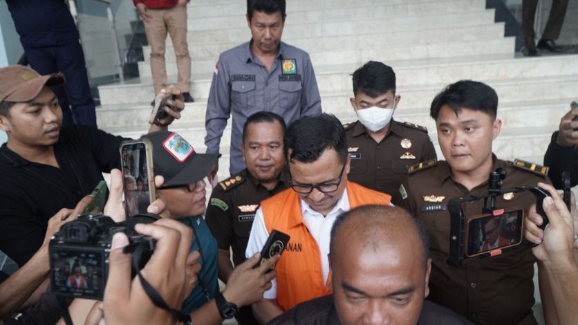 Kepala Disdik Riau Tersangka Dugaan Korupsi, Pemprov Riau Tak Beri Pendamping Hukum