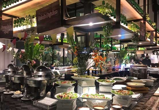 Makan Sepuasnya di Pasar Malam The Zuri Hotel Pekanbaru, Harga Terjangkau