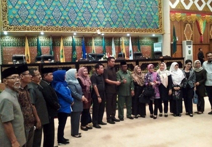 DPRD Usulkan Wan Thamrin Jadi Gubernur Riau Definitif
