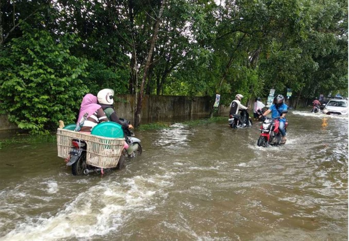 Sejumlah Perumahan dan Jalan di Pekanbaru Banjir