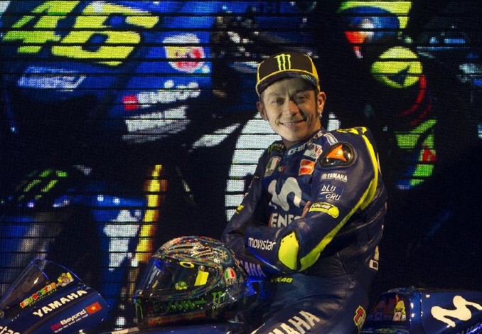 Valentino Rossi Resmi Perpanjang Kontrak 2 Tahun di Yamaha