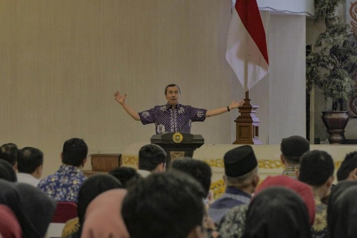 Gubernur Riau: Tak Semua Pekerjaan Kantor Bisa Dilakukan dari Rumah