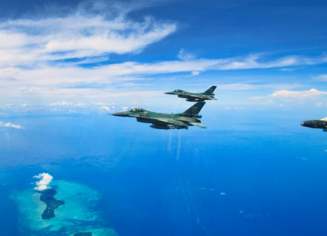 Operasi Penegakan Hukum dan Pengamanan Udara, Lanud Roesmin Nurjadin Kerahkan Flight F-16