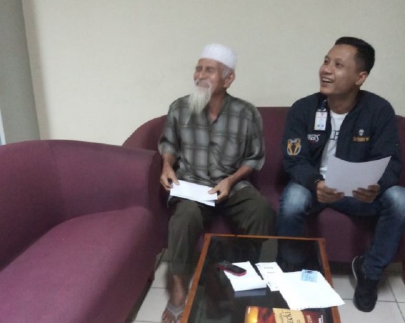Mengaku Teroris, Pria Tua Diamankan Pihak Bandara SSK II Pekanbaru