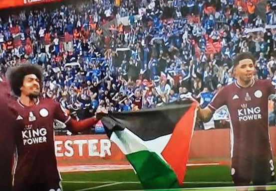 Juara Piala FA, Pemain Leicester Kibarkan Bendera Palestina