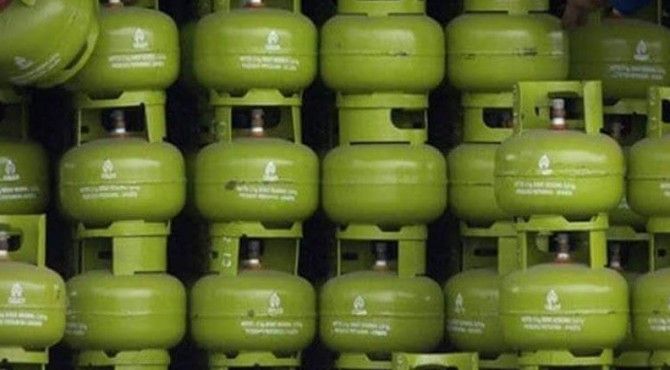 Warga Pekanbaru Keluhkan Susah Mencari Gas 3 Kg, Disperindag Ungkap Sebabnya