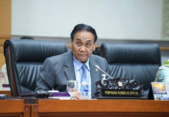 Bambang Pacul Komentari Pakta Integritas Kepala Daerah Menangkan Ganjar