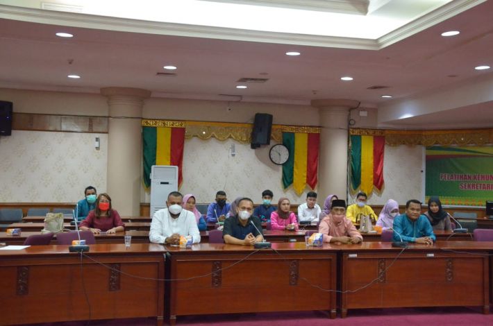 Humas Sekretariat DPRD Provinsi Riau Antusias Ikuti Pelatihan Kehumasan