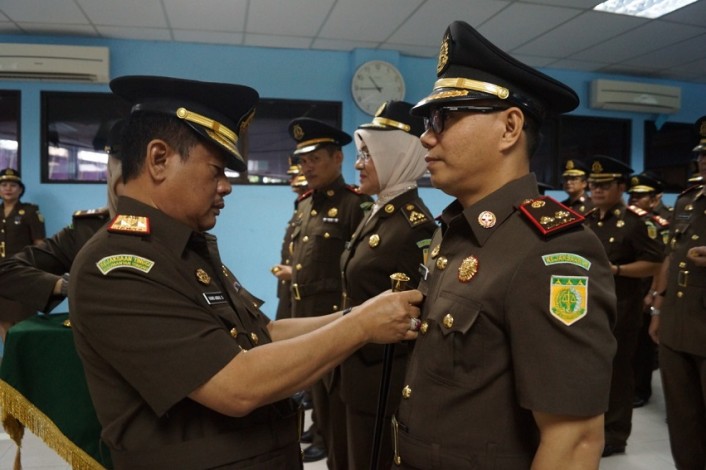 Kajati Pimpinan Sertijab Tiga Kepala Kejari di Riau