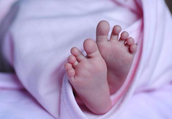 Bayi Berumur 3 Minggu Meninggal karena Covid-19 di Qatar