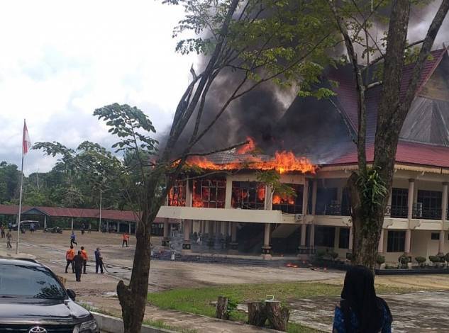 Gedung DPRD Inhu Terbakar, Legislator PDI Perjuangan: Semoga Bukan Rekayasa