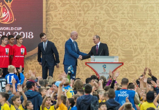 FIFA Gunakan VAR pada Piala Dunia 2018