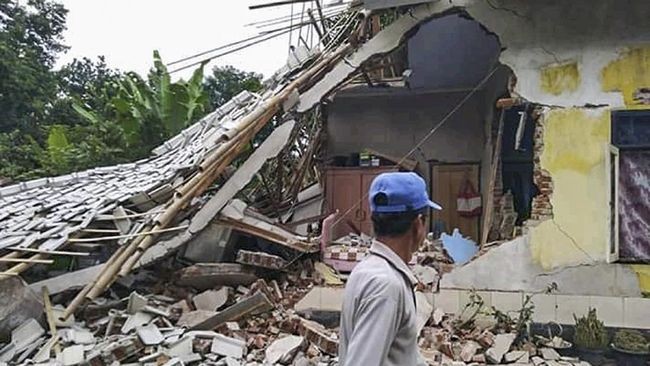 Gempa Lombok Picu Longsor, 40 Orang Terjebak Dua Tewas