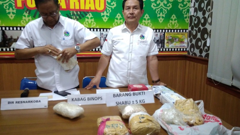 Sedang Makan Soto, Kurir 5 Kilogram Sabu Ditangkap Polisi