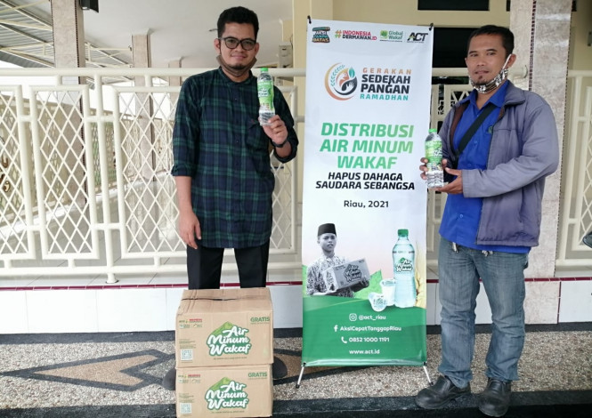 Air Minum Wakaf ACT Riau Mulai Disalurkan di Wilayah Pekanbaru