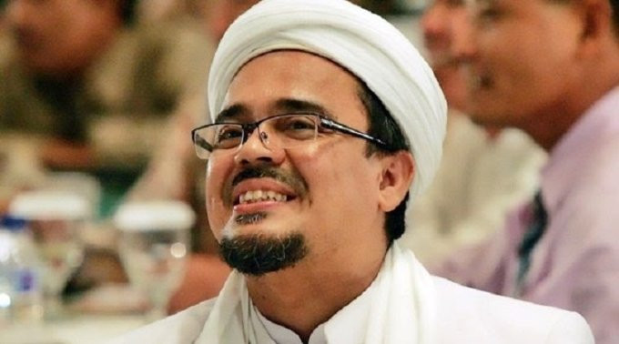 Dianggap Langgar Kedaruratan Kesehatan, Habib Rizieq Shihab Dituntut 10 Bulan Penjara 
