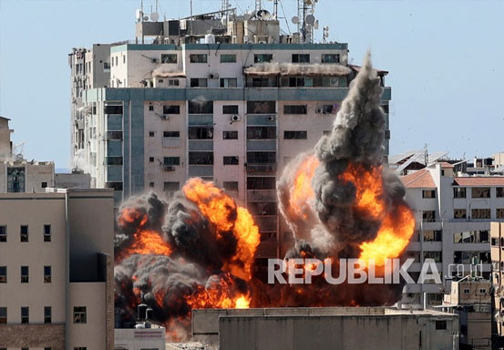 Kantor Dibom Israel, Aljazirah: Ini Upaya Bungkam Jurnalis