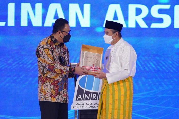 Riau Terima Salinan Arsip Kerajaan dari ANRI