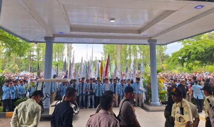 Unjukrasa mahasiswa Universitas Riau menolak UKT mahal beberapa waktu lalu