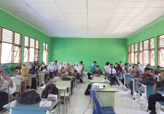 Melalui JMS, Kejari Rohil Beri Penyuluhan Hukum ke Sekolah di Kecamatan Pujud