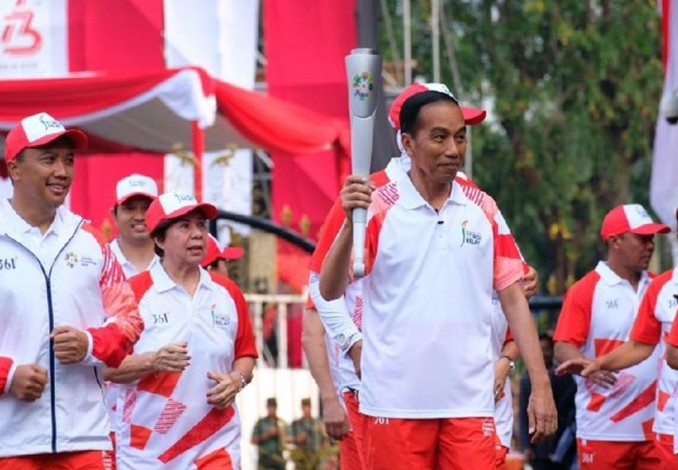 Torch Relay di Istana, Obor yang Dipegang Jokowi Mati