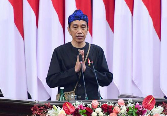 Aktivis Masyarakat Adat Kritik Aksi Jokowi Kenakan Baju Badui