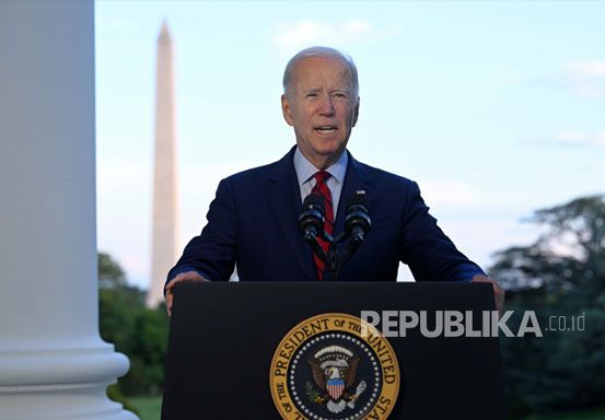Presiden Amerika Serikat Joe Biden mengucapkan selamat memperingati hari ulang tahun (HUT) RI ke-77 kepada Presiden RI Joko Widodo dan rakyat Indonesia. Foto: EPA-EFE/JIM WATSON