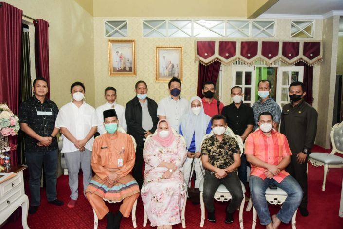 Maju Pemilihan Ketum HIPMI Riau, Erwin Edison Sowan ke Bupati Bengkalis
