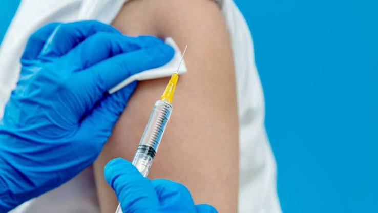 Baru 7.158 Nakes di Riau Vaksin Booster Kedua