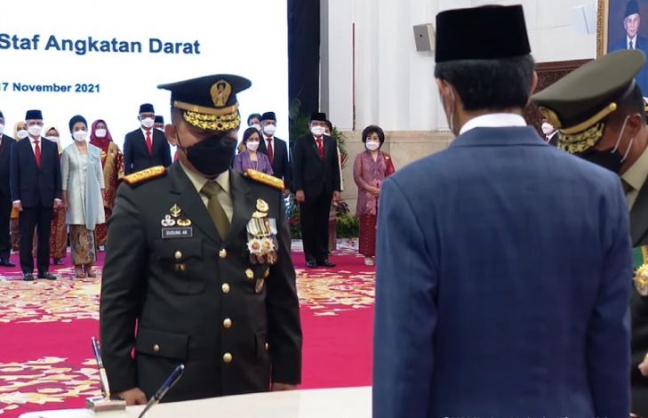 Presiden Jokowi Lantik Dudung Jadi KSAD Gantikan Andika Perkasa