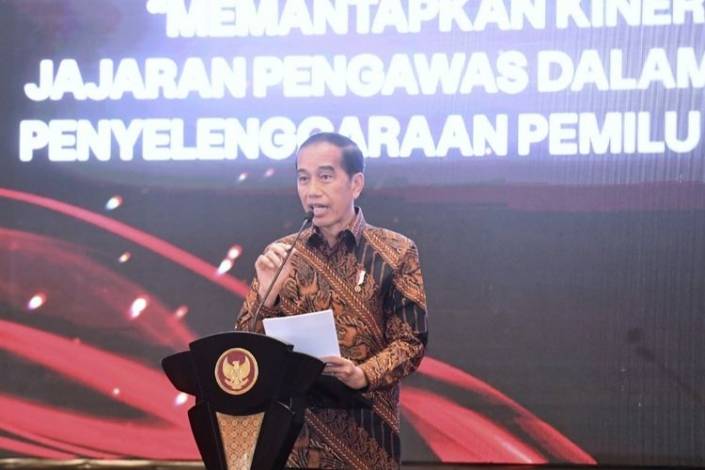 Jokowi Minta Bawaslu-KPU Buat Aturan yang Jelas: Jangan Banyak Tafsir!