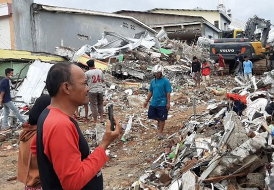 Update Gempa Sulbar: 81 Orang Meninggal, 1.150 Rumah Rusak