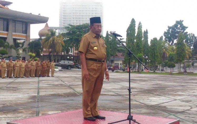Pimpin Apel Terakhir, Ini Pesan Menggugah Gubernur Riau Wan Thamrin kepada ASN