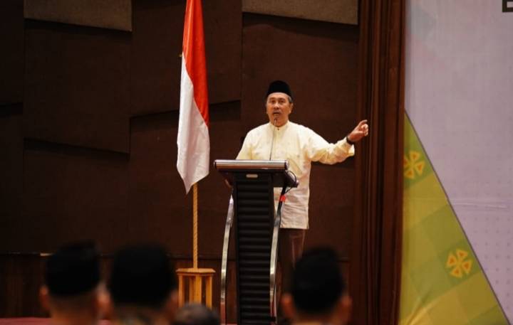 Gubernur Minta Baznas Bantu Tangani Kemiskinan Ekstrem di Riau