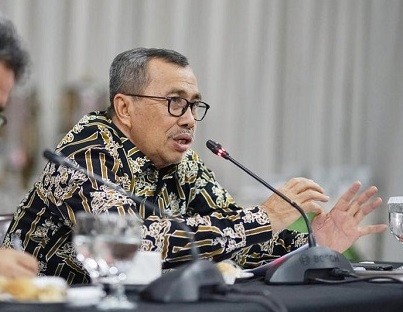 Gubernur Riau: Kalau Sayang Sama Anak Patuhi Perintah Presiden