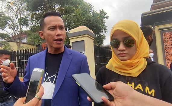 Laporan Dugaan Pemalsuan Surat Nikah, Gisella Dipanggil Penyidik Polda Riau