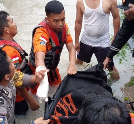 Banjir di Pekanbaru Menelan Korban, IRT Tewas Terseret Arus