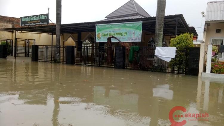 Atasi Banjir Pekanbaru, Firdaus Butuh Bantuan Pemprov dan Pemkab Kampar