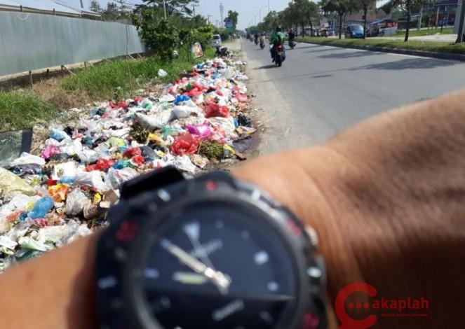 Siang Hari Sampah Masih Menumpuk, Kadis: Karena Masa Transisi