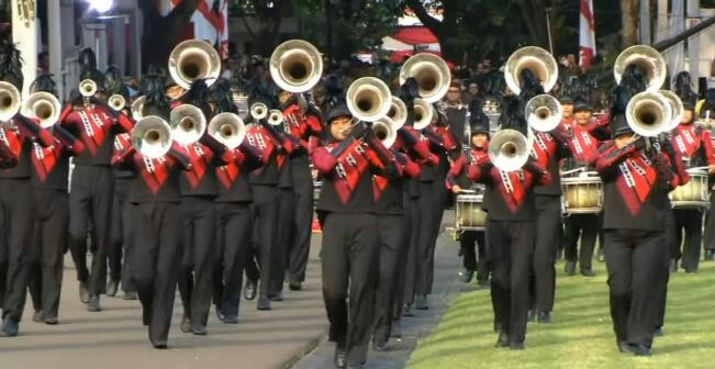 HUT ke-74 RI, Marching Band BCK Duri Tampil di Istana Negara