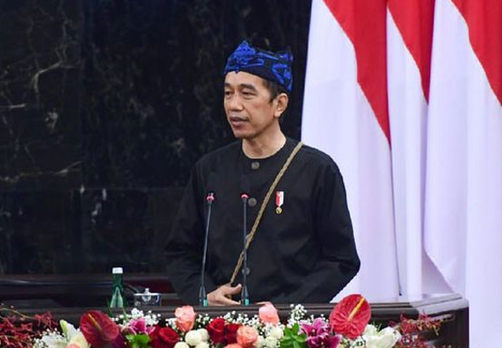 Ekonom Kritik Target Pemulihan Ekonomi Jokowi: Tak Realistis