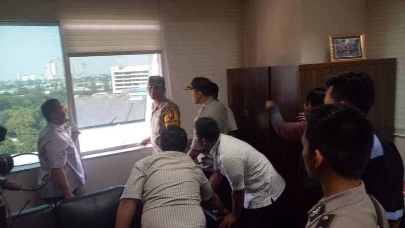 Polisi Temukan Lagi Peluru Nyasar di Lantai 6 Gedung DPR