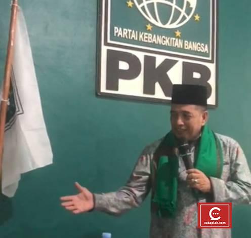 Mantan Ketua Demokrat Riau Asri Auzar Resmi Jadi Kader PKB