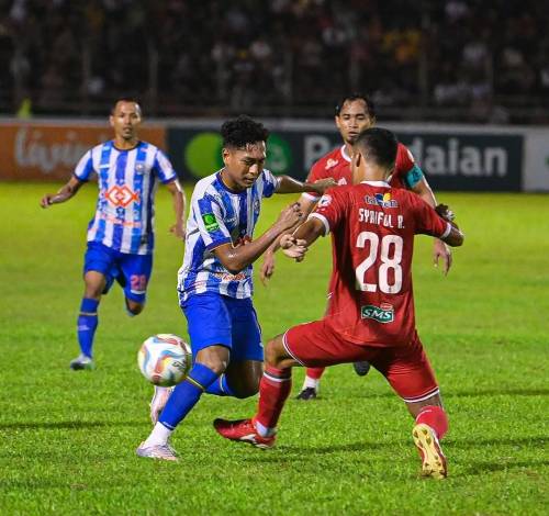 Laga PSPS Riau Versus Semen Padang FC Dinodai Dugaan Kecurangan, Wasit Dilaporkan ke PSSI Pusat